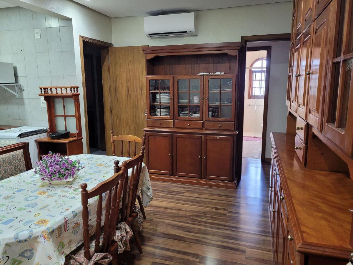 Ap. De 4 Quartos Com Ar A 150M Da Rua Coberta Gramado Exteriér fotografie